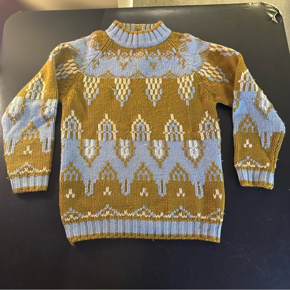 ⭐️ Vintage Small Turtleneck Zip Sweater - Picture 2 of 16